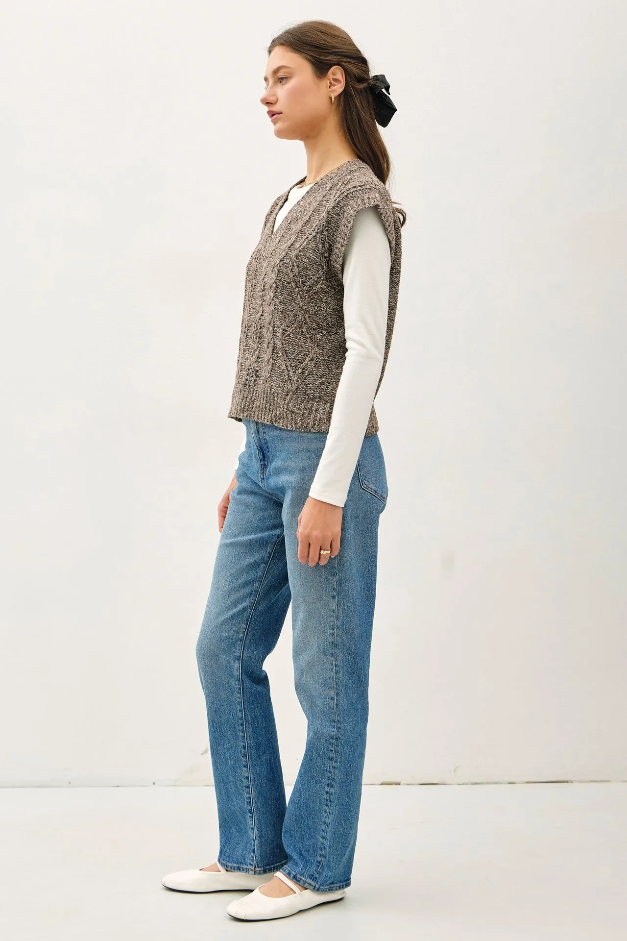 Chunky Cable Knit Sweater Vest