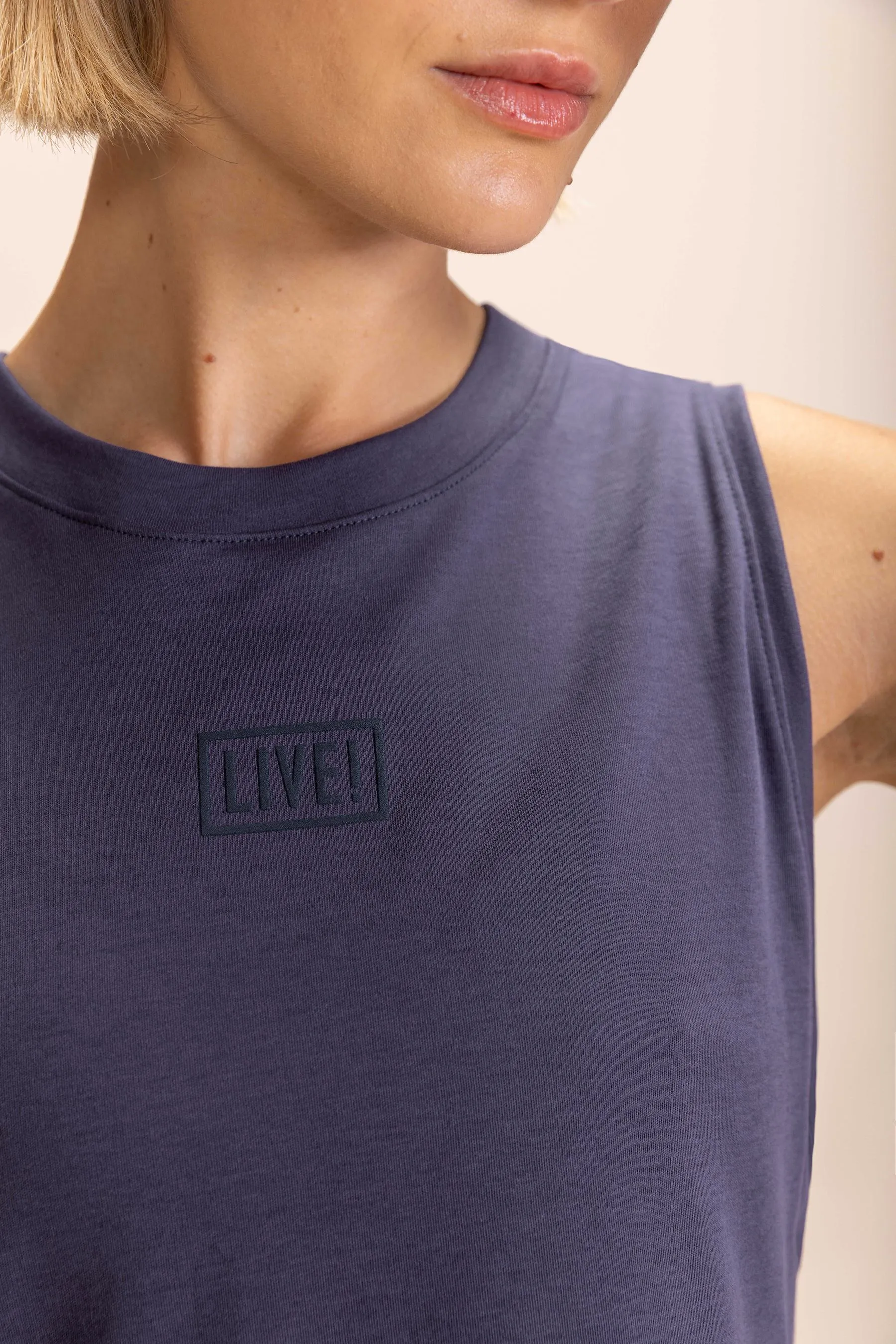 Crop Tank top LIVE! Turn