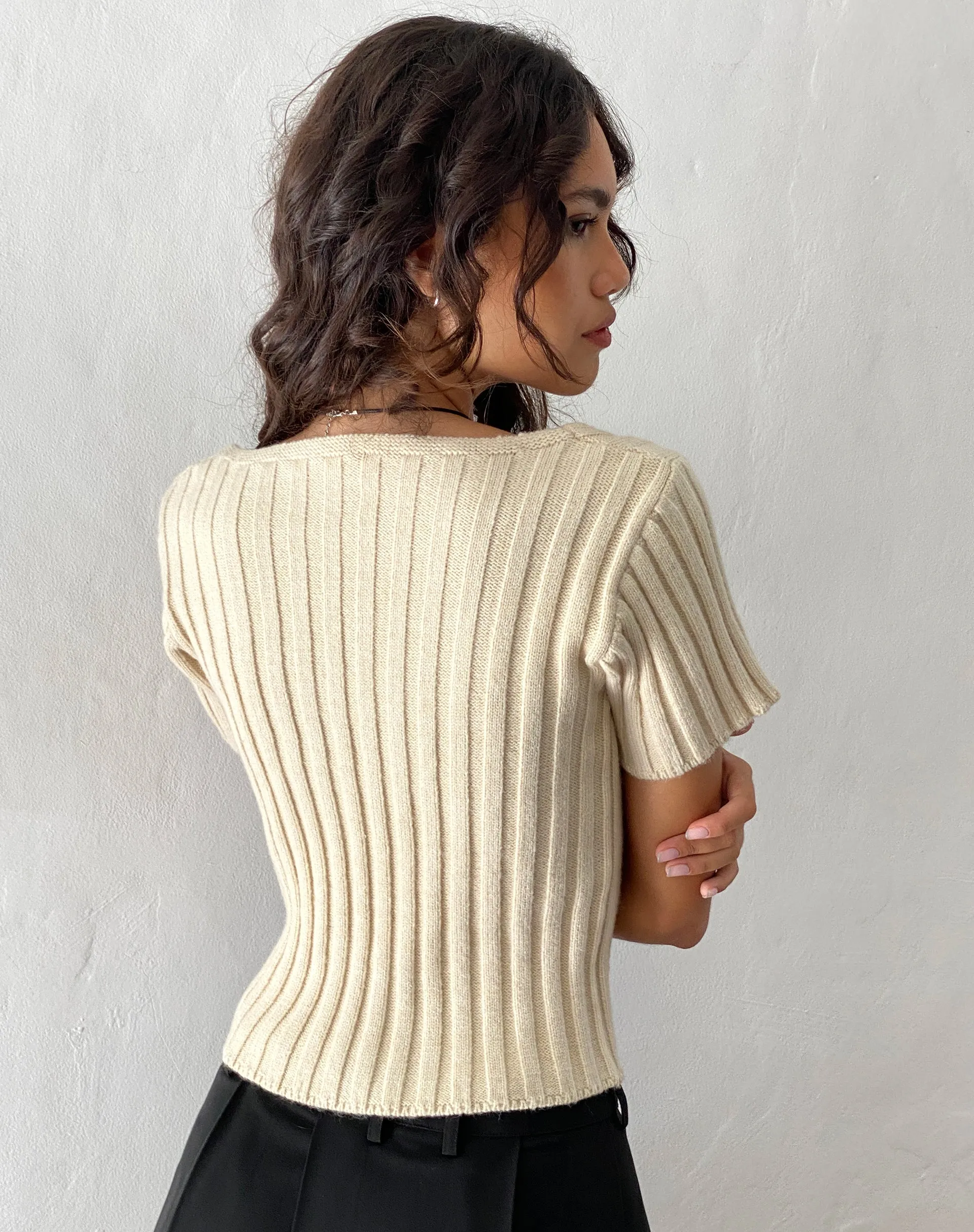 Estella Short Sleeve Knitted Top in Natural Oat