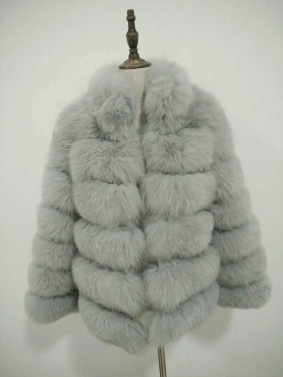 Ladies Faux fox fur coat