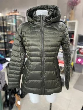 Lululemon down filled puffer jacket 4