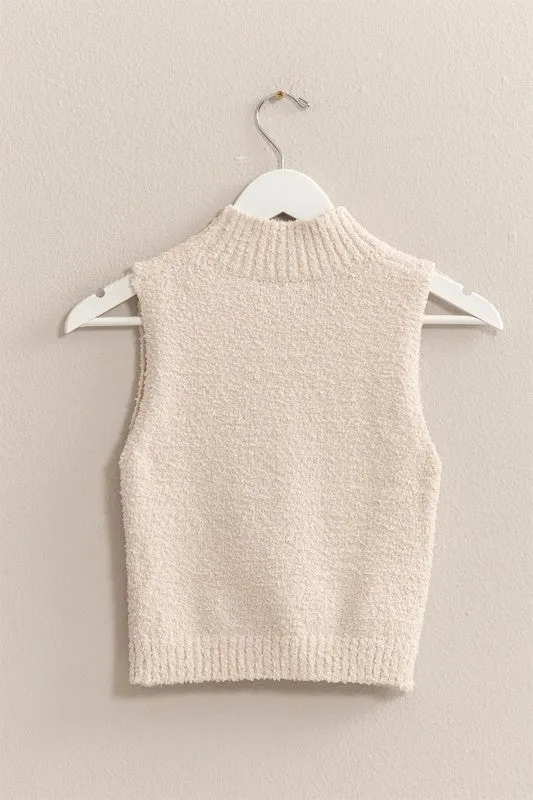 NANCY SLEEVELESS FUZZY KNIT TOP