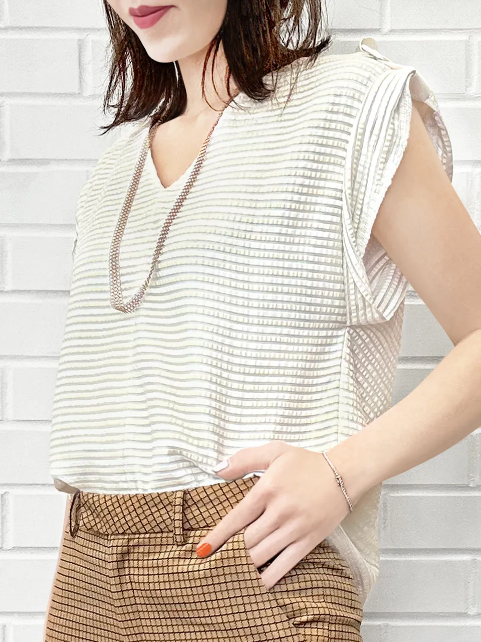 Surprise Sale! Creamy Striped V-neck Buckle Detail Roll Up Sleeve Blouse